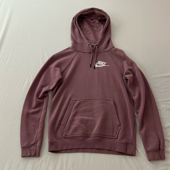 Nike Sweaters - Nike hoodie